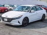 Used 2023 Hyundai Elantra SEL image 3
