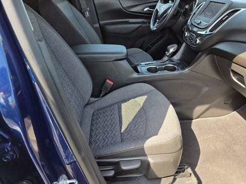 Used 2022 Chevrolet Equinox LT FWD image 33