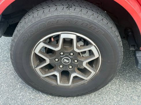 Used 2024 Ford Bronco Outer Banks AWD/4WD image 11