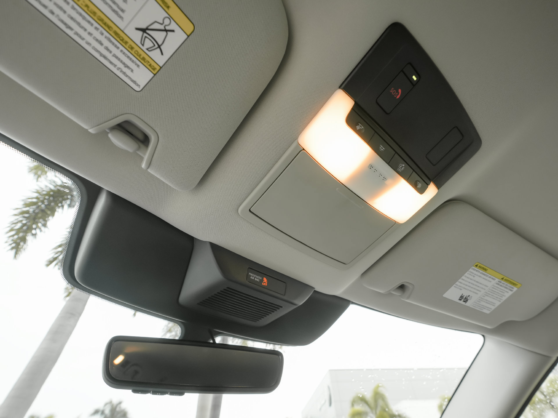 Used 2025 Nissan Pathfinder SL FWD image 24