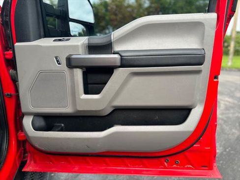 Used 2019 Ford F250 XLT w/ XLT Value Package AWD/4WD image 17