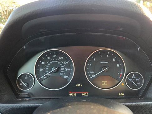 Used 2015 BMW 328i 328i Sedan w/ Technology Package image 17