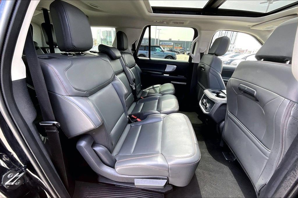 Certified 2025 Ford Expedition Max Active AWD/4WD image 26