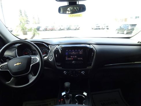Certified 2021 Chevrolet Traverse LS image 26