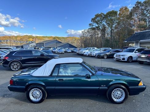 Used 1990 Ford Mustang LX image 4