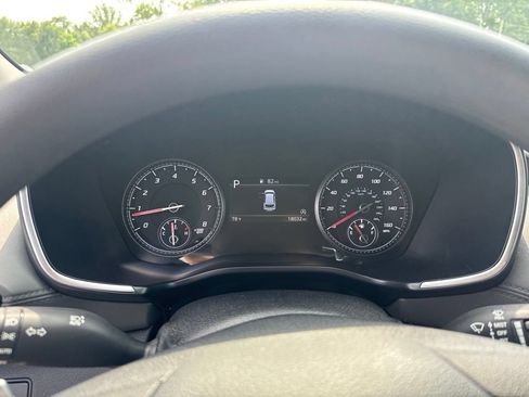 Used 2023 Hyundai Santa Fe SE AWD/4WD image 2