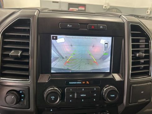 Used 2018 Ford F150 XLT w/ Equipment Group 302A Luxury image 13