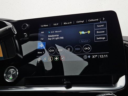 Used 2023 Chevrolet Corvette Stingray Coupe w/ 1LT image 17