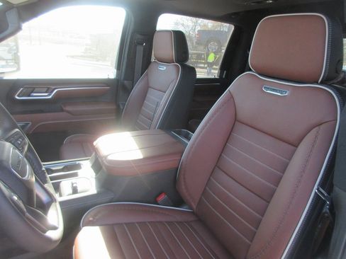 New 2026 GMC Sierra 3500 Denali Ultimate image 13