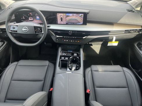 New 2026 Nissan Murano SL image 2