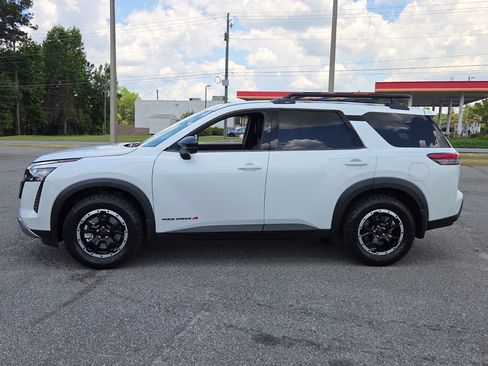 New 2026 Nissan Pathfinder Rock Creek AWD/4WD image 2