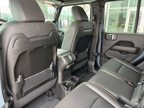 New 2026 Jeep Gladiator Sport image 16