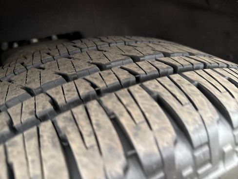 Used 2016 Chevrolet Tahoe LTZ image 35