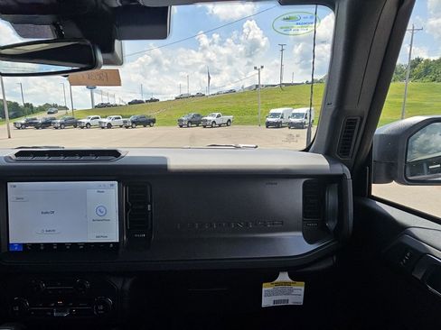 New 2025 Ford Bronco Badlands image 31