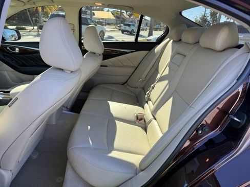 Used 2018 INFINITI Q50 Luxe w/ Essential Package (3.0T Luxe) image 15