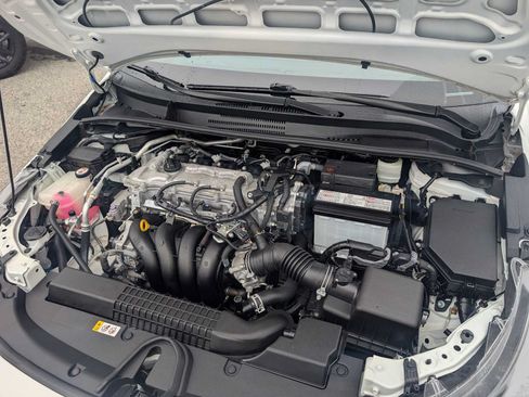 Used 2020 Toyota Corolla LE FWD image 28