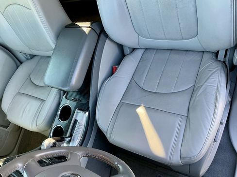 Used 2017 Buick Enclave Premium w/ Experience Buick Package image 39