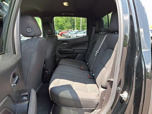 Used 2024 Chevrolet Colorado LT w/ LT Convenience Package II RWD image 11