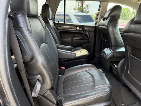 Used 2014 Buick Enclave Premium FWD image 20