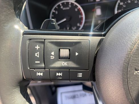Used 2022 Nissan Rogue SL w/ SL Premium Package AWD/4WD image 32