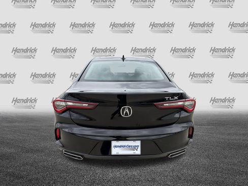 Certified 2022 Acura TLX w/ Technology Package image 9