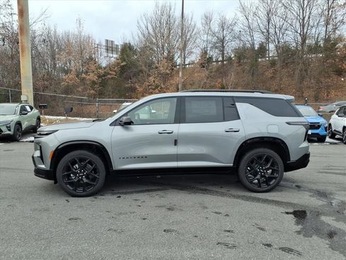New 2026 Chevrolet Traverse RS image 6