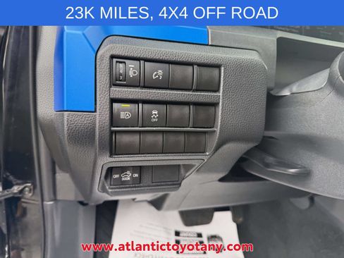 Used 2024 Toyota Tacoma TRD Off-Road AWD/4WD image 23