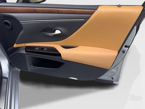 Used 2022 Lexus ES 350 w/ Premium Package image 48