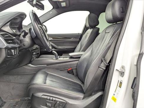 Used 2019 BMW X6 sDrive35i w/ Premium Package image 10