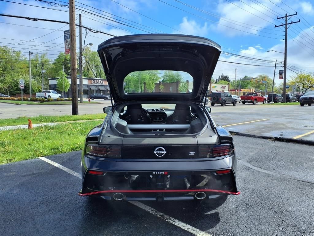 New 2025 Nissan Z NISMO w/ Floor Mat Package RWD image 8
