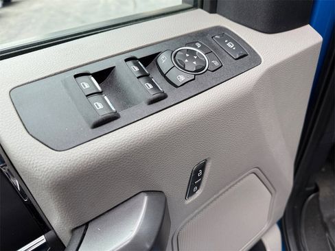 Used 2021 Ford F250 XLT w/ XLT Premium Package image 16