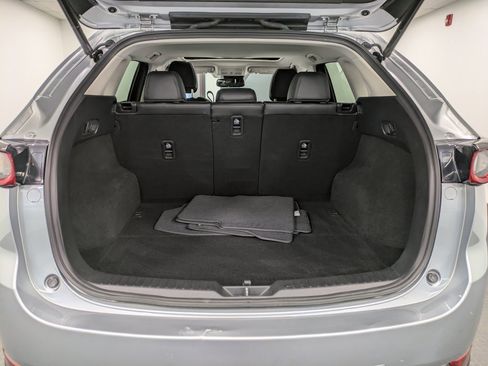 Used 2018 MAZDA CX-5 Touring w/ Preferred Equipment Package image 24