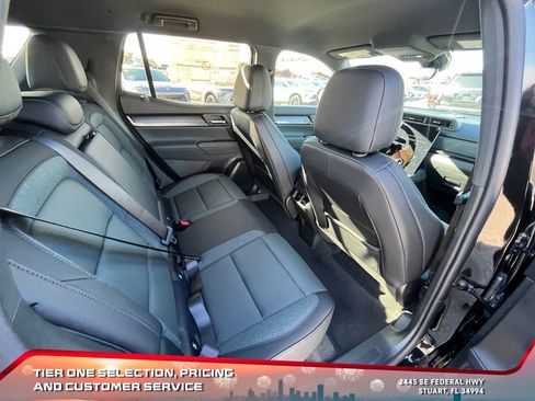 New 2026 GMC Terrain AT4 w/ Convenience Package III image 17