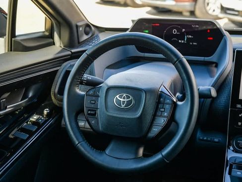 Used 2023 Toyota bZ4X Limited image 12