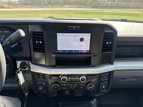 New 2026 Ford F350 XL w/ XL Chrome Package AWD/4WD image 15