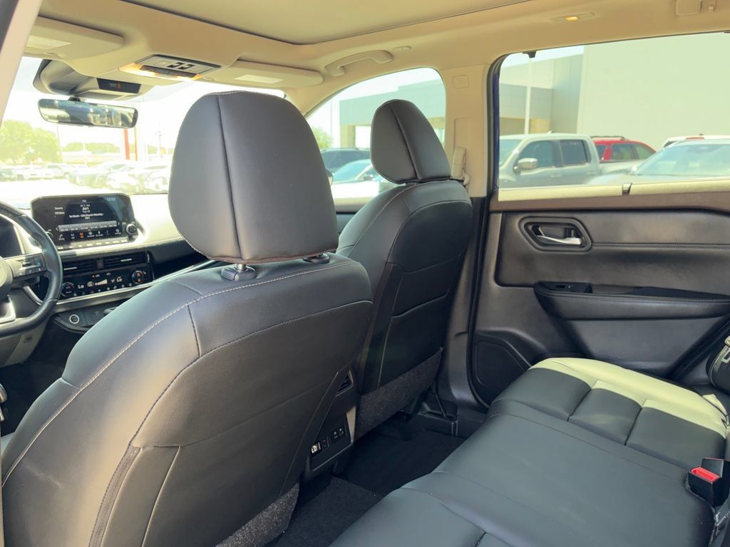 Certified 2023 Nissan Rogue SL w/ SL Premium Package FWD image 24
