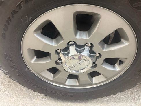 Used 2014 GMC Sierra 2500 Denali w/ Suspension Package, Off-Road image 34