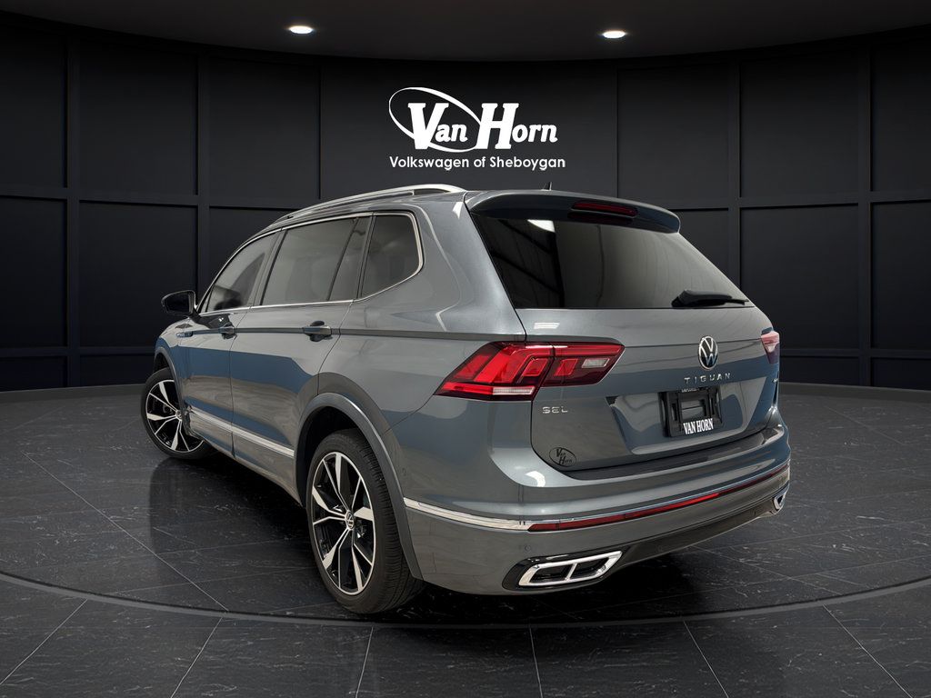 Used 2023 Volkswagen Tiguan SEL R-Line AWD/4WD image 5