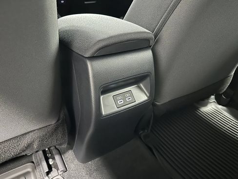 Used 2026 Toyota Corolla LE FWD image 46