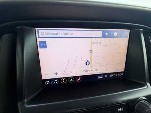 Certified 2022 Chevrolet Colorado Z71 w/ Z71 Midnight Edition image 18