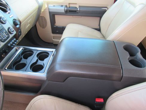 Used 2013 Ford F250 Lariat AWD/4WD image 17