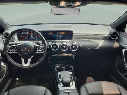 Used 2020 Mercedes-Benz A 220 image 6