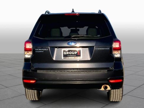 Used 2018 Subaru Forester 2.5i Premium image 4