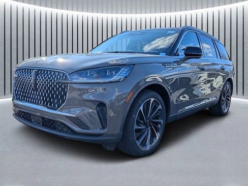 New 2026 Lincoln Aviator Reserve image 6