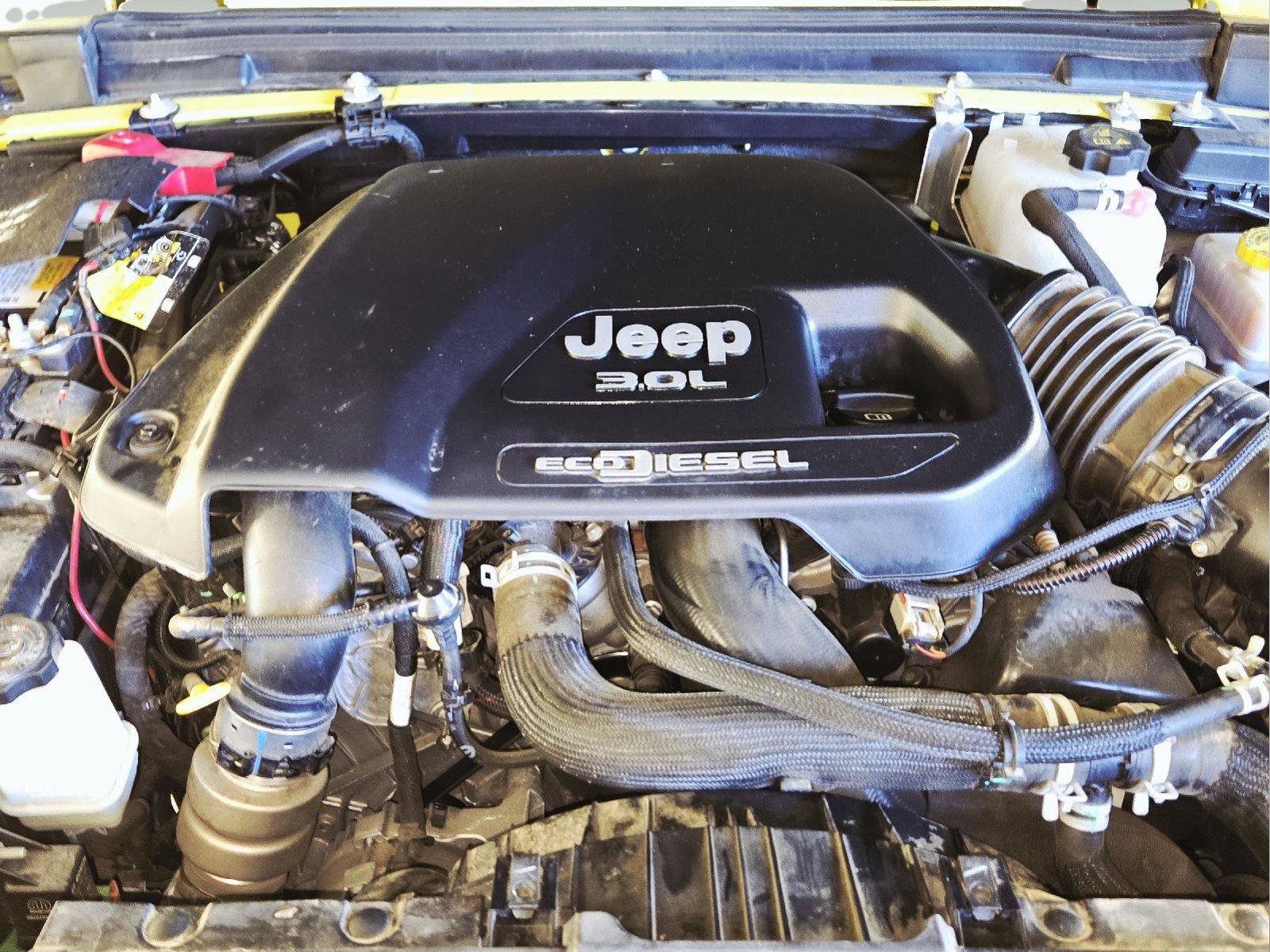 Used 2023 Jeep Wrangler Unlimited Rubicon w/ Cold Weather Group AWD/4WD image 71