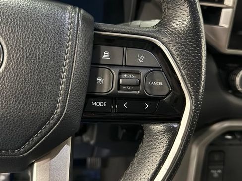 Used 2024 Toyota Tundra Limited AWD/4WD image 16