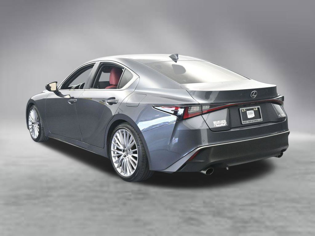 Used 2025 Lexus IS 300 w/ Premium Package RWD image 4