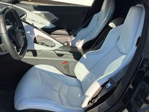 Used 2023 Chevrolet Corvette Stingray Preferred Cpe w/ Z51 Performance Package image 12