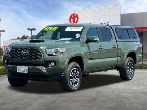 Certified 2021 Toyota Tacoma TRD Sport w/ TRD Premium Sport Package AWD/4WD image 10