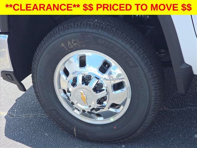 New 2026 Chevrolet Silverado 3500 W/T AWD/4WD image 30
